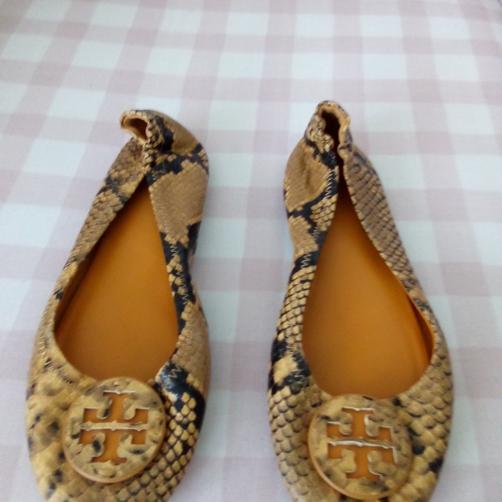 tory burch crock texture print leather.